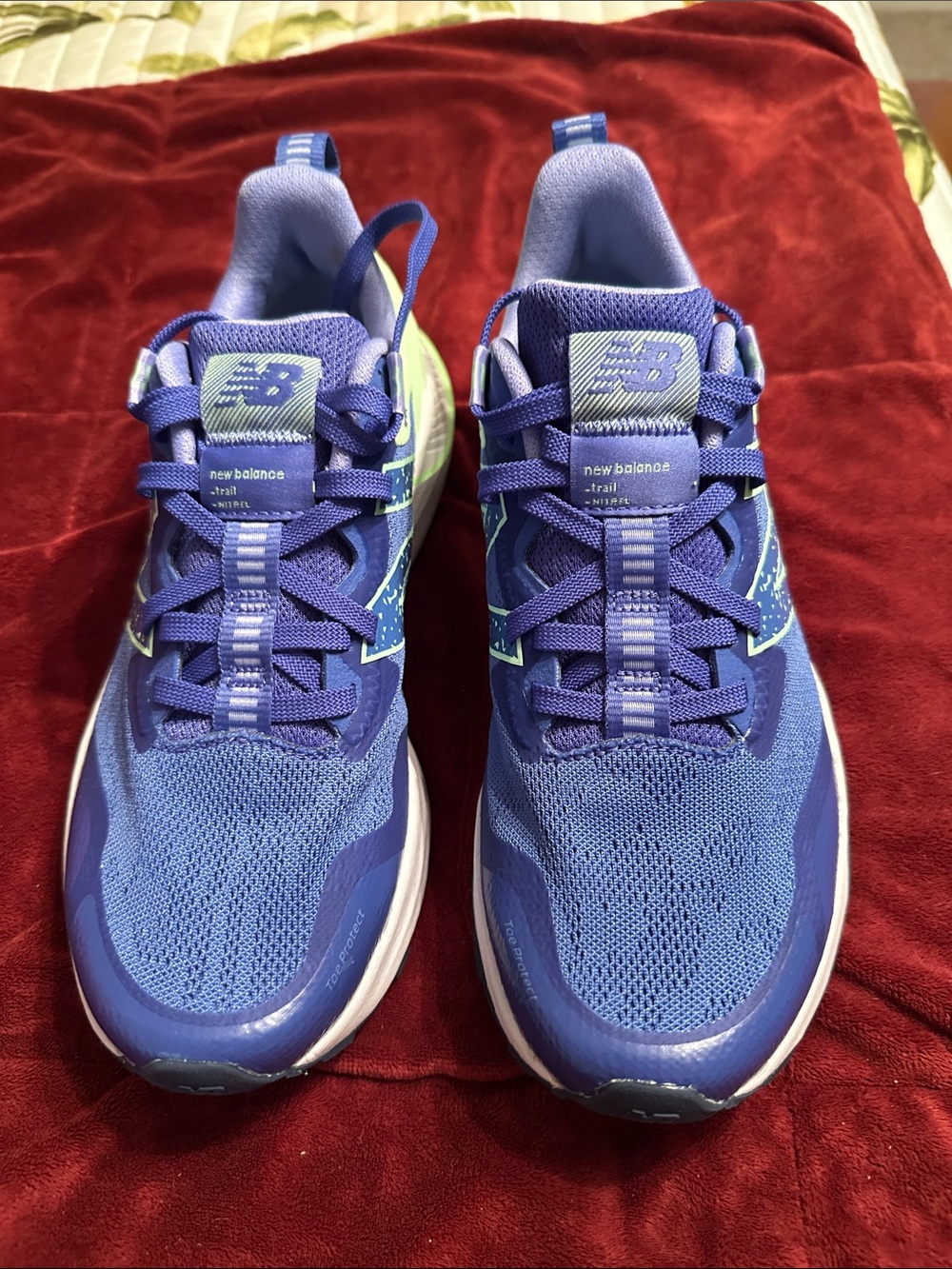 New Balance Women's Purple-Blue Athletic Running Shoes